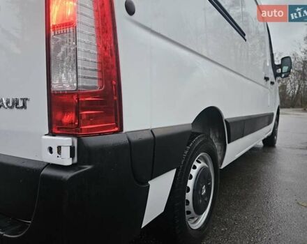 Белый Рено Мастер, объемом двигателя 2.3 л и пробегом 184 тыс. км за 18300 $, фото 28 на Automoto.ua