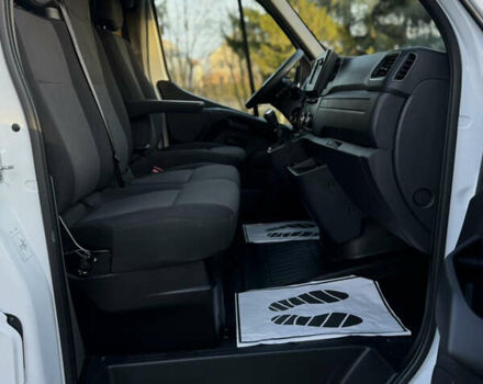 Белый Рено Мастер, объемом двигателя 2.3 л и пробегом 210 тыс. км за 19500 $, фото 33 на Automoto.ua