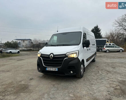 Білий Рено Мастєр, об'ємом двигуна 2.3 л та пробігом 308 тис. км за 18500 $, фото 1 на Automoto.ua