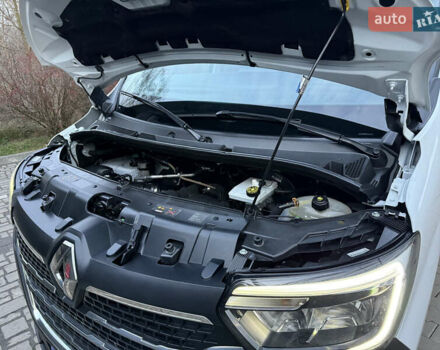 Белый Рено Мастер, объемом двигателя 0 л и пробегом 252 тыс. км за 18800 $, фото 93 на Automoto.ua