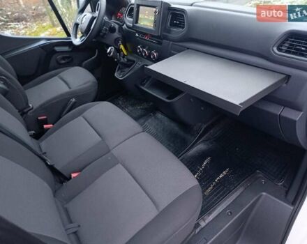 Білий Рено Мастєр, об'ємом двигуна 2.3 л та пробігом 181 тис. км за 21999 $, фото 45 на Automoto.ua