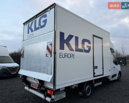 Белый Рено Мастер, объемом двигателя 2.3 л и пробегом 320 тыс. км за 24500 $, фото 5 на Automoto.ua