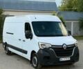 Белый Рено Мастер, объемом двигателя 2.3 л и пробегом 320 тыс. км за 18000 $, фото 1 на Automoto.ua