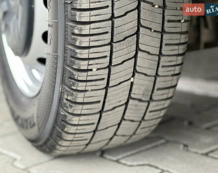 Белый Рено Мастер, объемом двигателя 2.3 л и пробегом 233 тыс. км за 17900 $, фото 61 на Automoto.ua