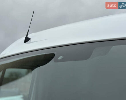 Белый Рено Мастер, объемом двигателя 2.3 л и пробегом 240 тыс. км за 18500 $, фото 35 на Automoto.ua