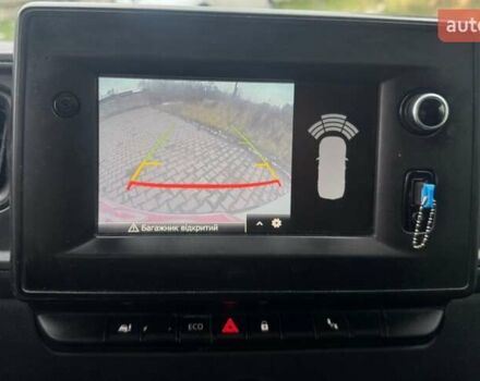 Белый Рено Мастер, объемом двигателя 2.3 л и пробегом 262 тыс. км за 18100 $, фото 19 на Automoto.ua