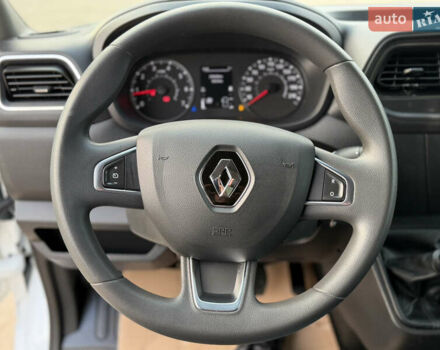 Белый Рено Мастер, объемом двигателя 2.3 л и пробегом 255 тыс. км за 24900 $, фото 20 на Automoto.ua