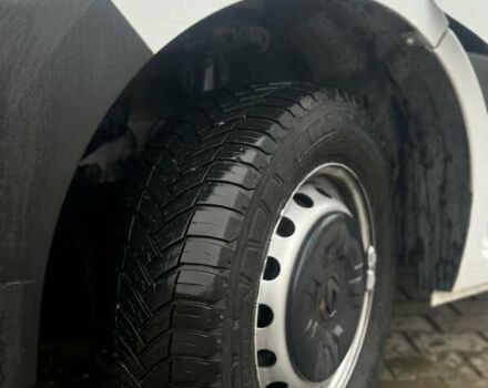 Белый Рено Мастер, объемом двигателя 2.3 л и пробегом 262 тыс. км за 18100 $, фото 22 на Automoto.ua