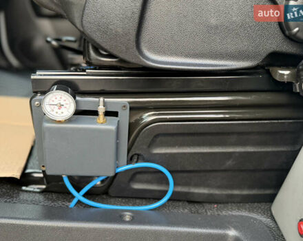 Белый Рено Мастер, объемом двигателя 2.3 л и пробегом 255 тыс. км за 24900 $, фото 17 на Automoto.ua