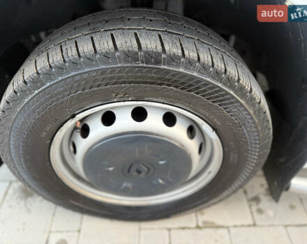 Белый Рено Мастер, объемом двигателя 2.3 л и пробегом 230 тыс. км за 19950 $, фото 18 на Automoto.ua