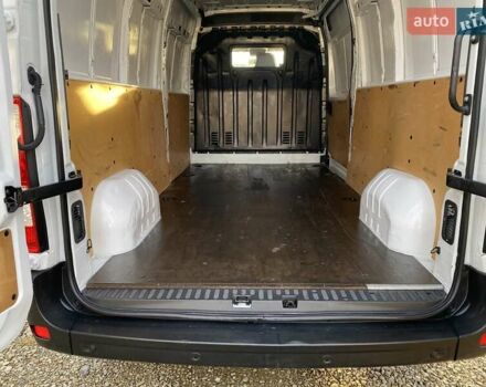 Білий Рено Мастєр, об'ємом двигуна 2.3 л та пробігом 198 тис. км за 17850 $, фото 23 на Automoto.ua