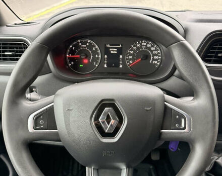 Белый Рено Мастер, объемом двигателя 2.3 л и пробегом 220 тыс. км за 19700 $, фото 7 на Automoto.ua