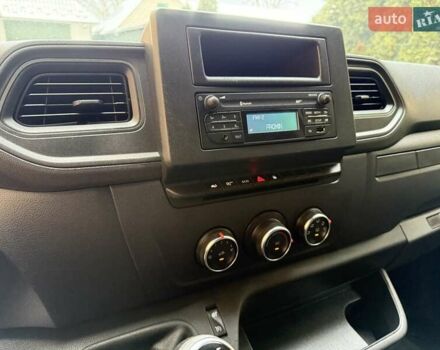 Білий Рено Мастєр, об'ємом двигуна 2.3 л та пробігом 209 тис. км за 18700 $, фото 50 на Automoto.ua