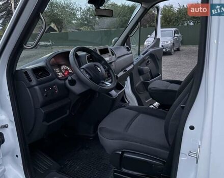 Белый Рено Мастер, объемом двигателя 2.3 л и пробегом 223 тыс. км за 17200 $, фото 24 на Automoto.ua