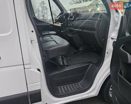 Белый Рено Мастер, объемом двигателя 2.3 л и пробегом 184 тыс. км за 18300 $, фото 52 на Automoto.ua