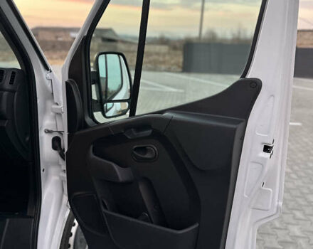 Білий Рено Мастєр, об'ємом двигуна 2.3 л та пробігом 171 тис. км за 18800 $, фото 46 на Automoto.ua