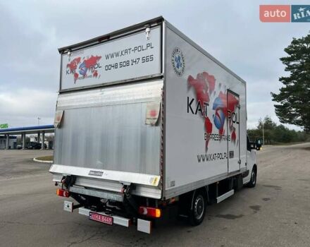 Белый Рено Мастер, объемом двигателя 2.3 л и пробегом 293 тыс. км за 24999 $, фото 2 на Automoto.ua