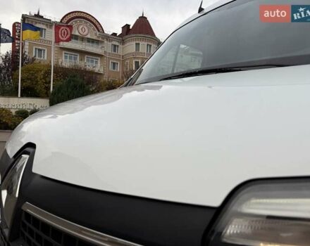 Білий Рено Мастєр, об'ємом двигуна 2.3 л та пробігом 248 тис. км за 20950 $, фото 23 на Automoto.ua