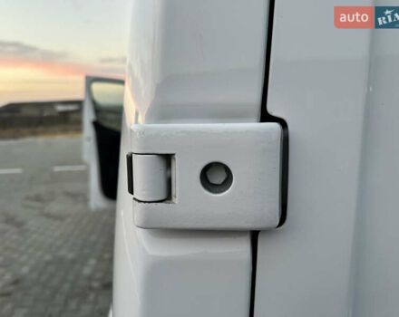 Білий Рено Мастєр, об'ємом двигуна 2.3 л та пробігом 171 тис. км за 18800 $, фото 67 на Automoto.ua