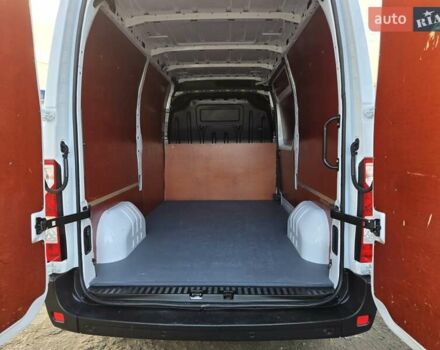 Белый Рено Мастер, объемом двигателя 2.3 л и пробегом 179 тыс. км за 18900 $, фото 35 на Automoto.ua