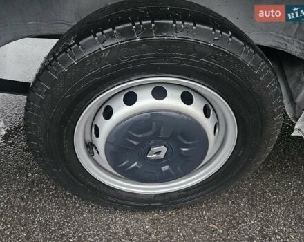 Белый Рено Мастер, объемом двигателя 2.3 л и пробегом 184 тыс. км за 18300 $, фото 29 на Automoto.ua