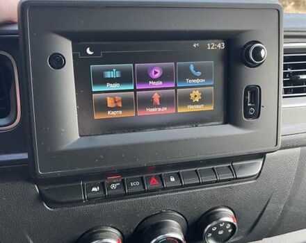 Белый Рено Мастер, объемом двигателя 2.3 л и пробегом 180 тыс. км за 22000 $, фото 56 на Automoto.ua