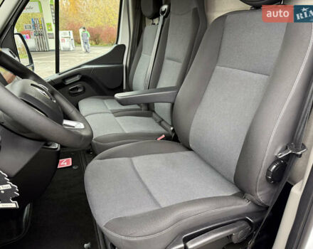 Білий Рено Мастєр, об'ємом двигуна 0 л та пробігом 266 тис. км за 21300 $, фото 37 на Automoto.ua