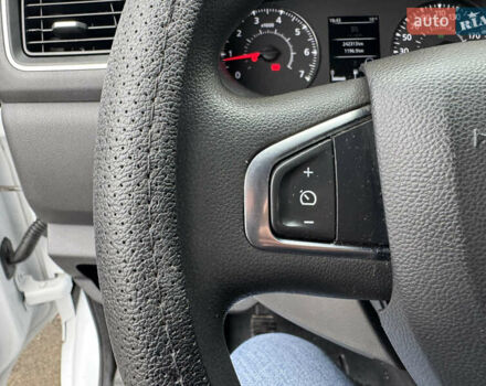 Белый Рено Мастер, объемом двигателя 2.3 л и пробегом 242 тыс. км за 21000 $, фото 33 на Automoto.ua