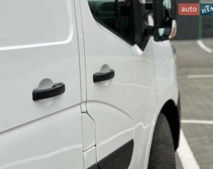 Белый Рено Мастер, объемом двигателя 2.3 л и пробегом 233 тыс. км за 17900 $, фото 73 на Automoto.ua