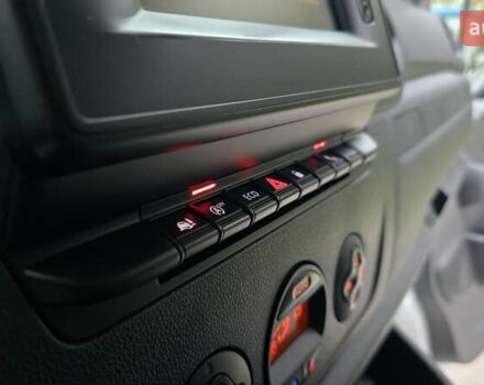 Белый Рено Мастер, объемом двигателя 2.3 л и пробегом 193 тыс. км за 21700 $, фото 22 на Automoto.ua