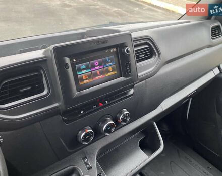 Білий Рено Мастєр, об'ємом двигуна 2.3 л та пробігом 246 тис. км за 19900 $, фото 41 на Automoto.ua