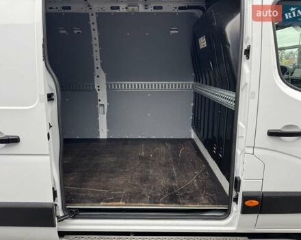 Белый Рено Мастер, объемом двигателя 2.3 л и пробегом 230 тыс. км за 20500 $, фото 25 на Automoto.ua