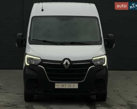 Белый Рено Мастер, объемом двигателя 2.3 л и пробегом 177 тыс. км за 20900 $, фото 2 на Automoto.ua