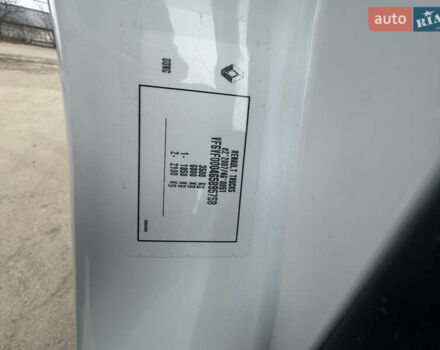 Білий Рено Мастєр, об'ємом двигуна 2.3 л та пробігом 308 тис. км за 18500 $, фото 20 на Automoto.ua