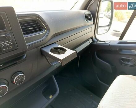 Білий Рено Мастєр, об'ємом двигуна 0 л та пробігом 237 тис. км за 18950 $, фото 20 на Automoto.ua