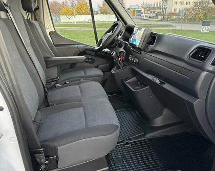 Білий Рено Мастєр, об'ємом двигуна 2.3 л та пробігом 175 тис. км за 19600 $, фото 52 на Automoto.ua