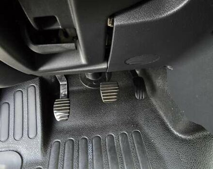 Белый Рено Мастер, объемом двигателя 2.3 л и пробегом 352 тыс. км за 17900 $, фото 25 на Automoto.ua