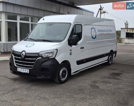 Белый Рено Мастер, объемом двигателя 2.3 л и пробегом 241 тыс. км за 19800 $, фото 5 на Automoto.ua