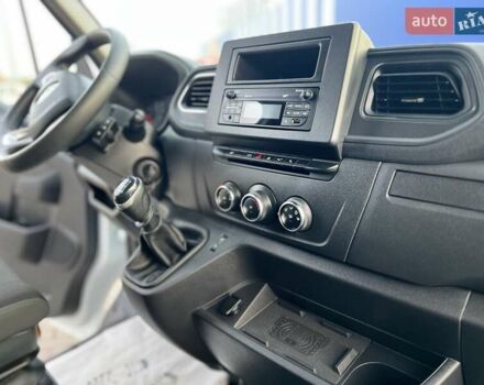 Білий Рено Мастєр, об'ємом двигуна 2.3 л та пробігом 164 тис. км за 19750 $, фото 37 на Automoto.ua