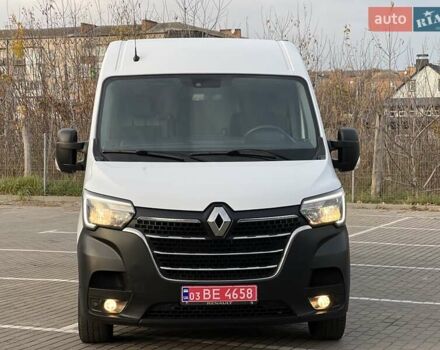 Белый Рено Мастер, объемом двигателя 2.3 л и пробегом 164 тыс. км за 19450 $, фото 2 на Automoto.ua