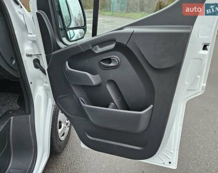 Білий Рено Мастєр, об'ємом двигуна 2.3 л та пробігом 217 тис. км за 18900 $, фото 47 на Automoto.ua