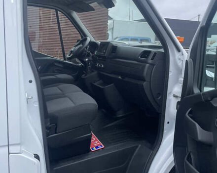 Белый Рено Мастер, объемом двигателя 2.3 л и пробегом 202 тыс. км за 21900 $, фото 12 на Automoto.ua