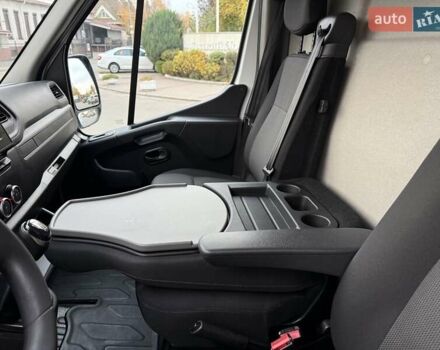 Білий Рено Мастєр, об'ємом двигуна 2.3 л та пробігом 248 тис. км за 20950 $, фото 38 на Automoto.ua