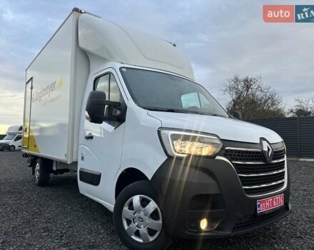 Белый Рено Мастер, объемом двигателя 2.3 л и пробегом 290 тыс. км за 25200 $, фото 2 на Automoto.ua