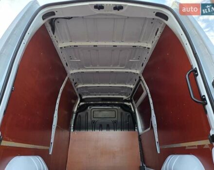 Белый Рено Мастер, объемом двигателя 2.3 л и пробегом 179 тыс. км за 18900 $, фото 29 на Automoto.ua