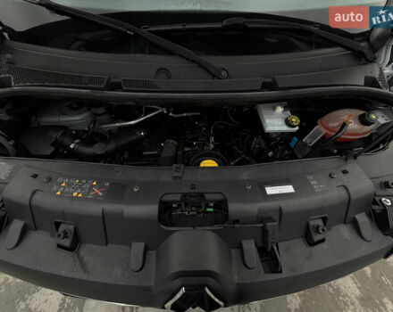 Белый Рено Мастер, объемом двигателя 2.3 л и пробегом 177 тыс. км за 20900 $, фото 16 на Automoto.ua