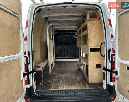 Белый Рено Мастер, объемом двигателя 2.3 л и пробегом 204 тыс. км за 20800 $, фото 23 на Automoto.ua
