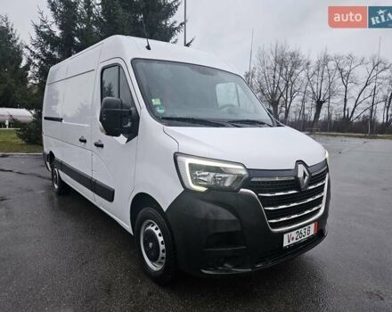 Белый Рено Мастер, объемом двигателя 2.3 л и пробегом 184 тыс. км за 18300 $, фото 7 на Automoto.ua