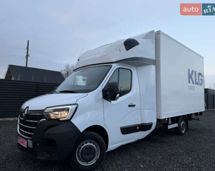 Белый Рено Мастер, объемом двигателя 2.3 л и пробегом 320 тыс. км за 24500 $, фото 2 на Automoto.ua