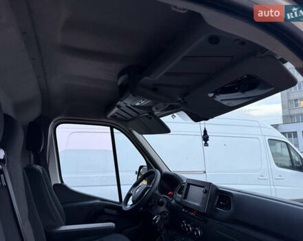 Белый Рено Мастер, объемом двигателя 0 л и пробегом 252 тыс. км за 18800 $, фото 52 на Automoto.ua